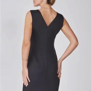 ANNE KLEIN New Elegant Black Sleeveless Dress. #033